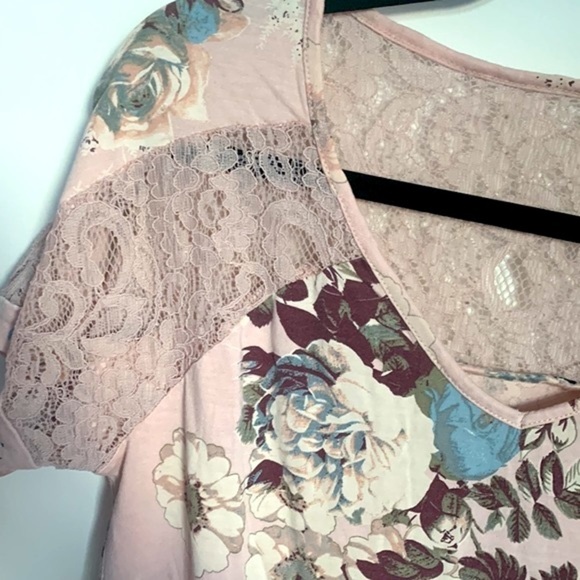 NEXT | Pink Floral T-Shirt Short Sleeves with Lace Details V Neckline Size 6 - Picture 4 of 4